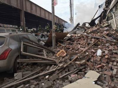 在纽约建筑倒塌可能发生爆炸