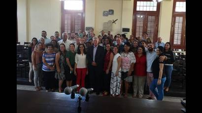 Intercambia Díaz-Canel con profesores y estudiantes de la Facultad de Derecho