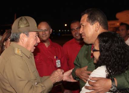 HuhoChávez抵达古巴