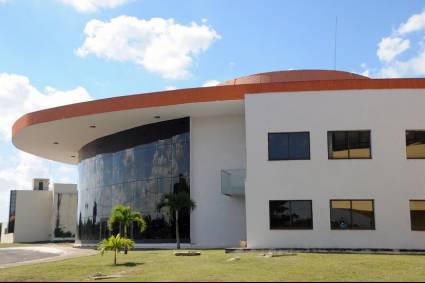 Centro de Estudios Avanzados de Cuba