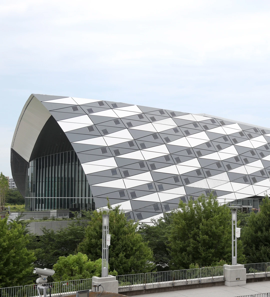 Plaza_Deportiva_Musashino_Forest