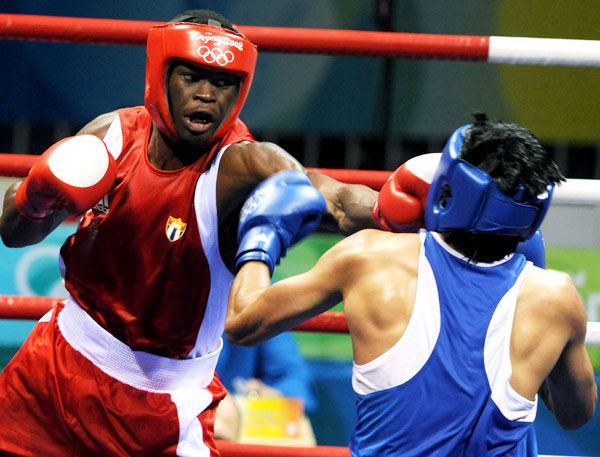 Pelea de Emilio Correa ante el venezolano Alfonso Blanco en el Campeonato Panamericano de boxeo