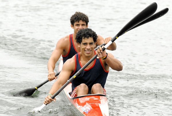 Equipo cubano de Canotaje y Kayak que interviene en el Campeonato Mundial con sede en Canadá