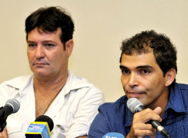 Jorge Perugorría y Vladimir Cruz en la presentación del proyecto Afinidades