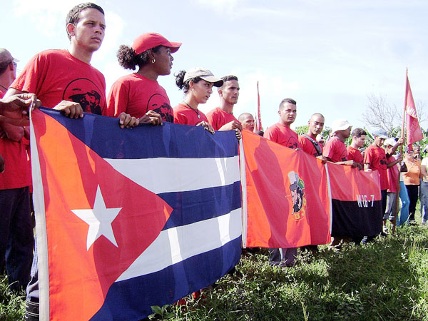 Jóvenes del Centro y Oriente apoyan la recuperación en la Isla de la Juventud