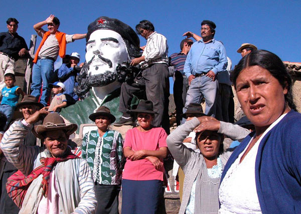 Evo rindió homenaje al Che