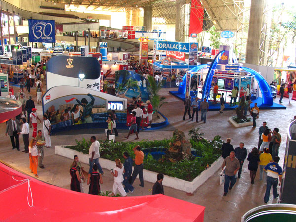 Feria en ExpoCuba
