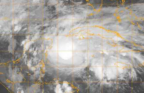Imagen satelital de la Tormenta Tropical Ida