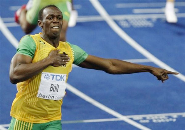 Usain Bolt recordista en los 100 y 200 metros planos