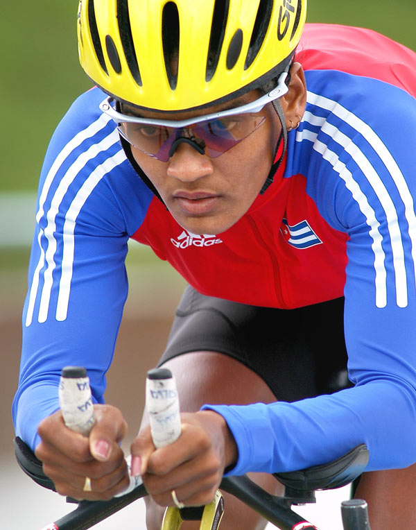 Yumari González , subcampeona en la primera parada de la Copa del Mundo de pista