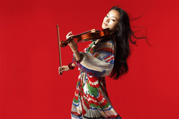 Sayaka Katsuki y su violín