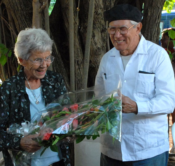 Yolanda Pujols y Salvador Wood apuestan al amor