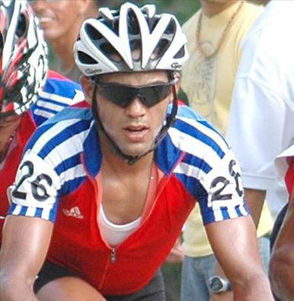 Ciclista cubano Arnold Alcolea