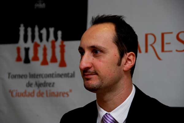 Veselin Topalov ganó en Linares