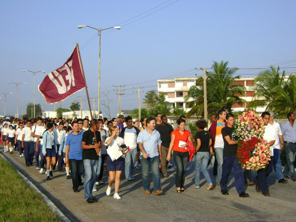 Natalicio de Julio Antonio Mella