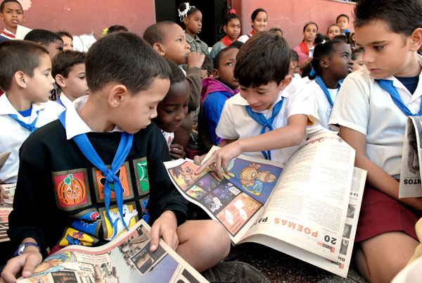 Estudiantes cubanos