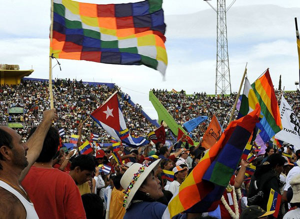 Los pueblos se alzan unidos para salvar al planeta