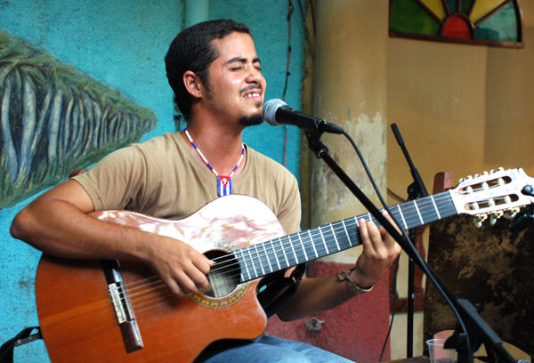 Alito Abad