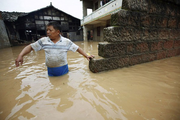 Lluvias en China causan 175 muertos y 107 desaparecidos