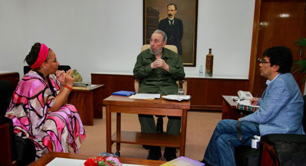 Fidel con la senadora colombiana Piedad Córdoba