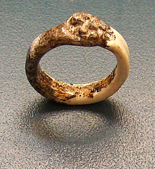 Anillo de vidrio