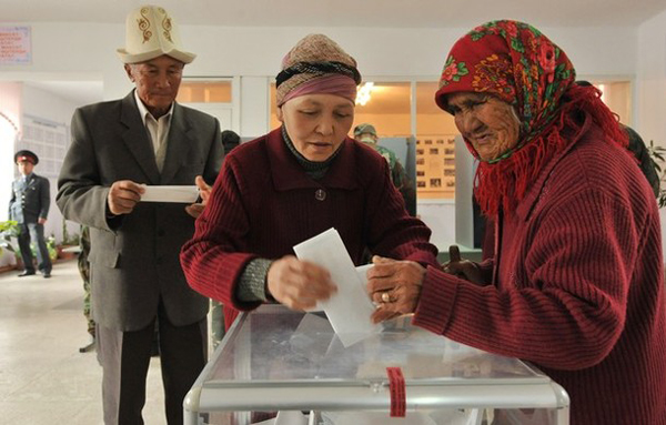 Elecciones parlamentarias en Kirguistán