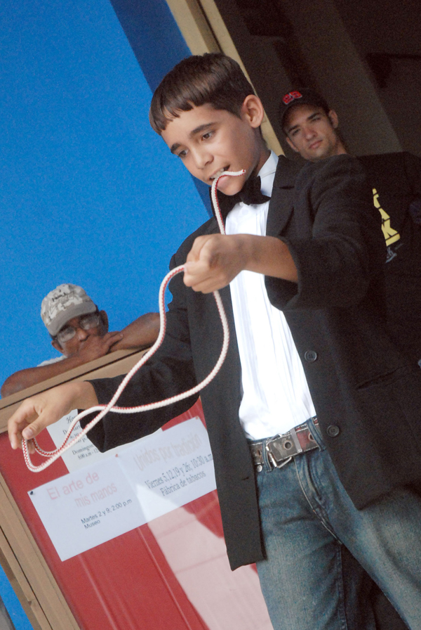 Compañía Teatro Cubano de la Magia