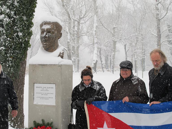 Homenajearon al Che en el Parque del Danubio