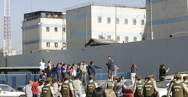 Incendio en un centro penitenciario de Santiago de Chile 