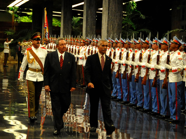 Recibe Raúl al Presidente de Kiribati 