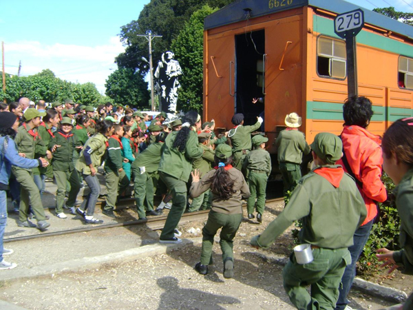 El descarrilamiento del tren blindado