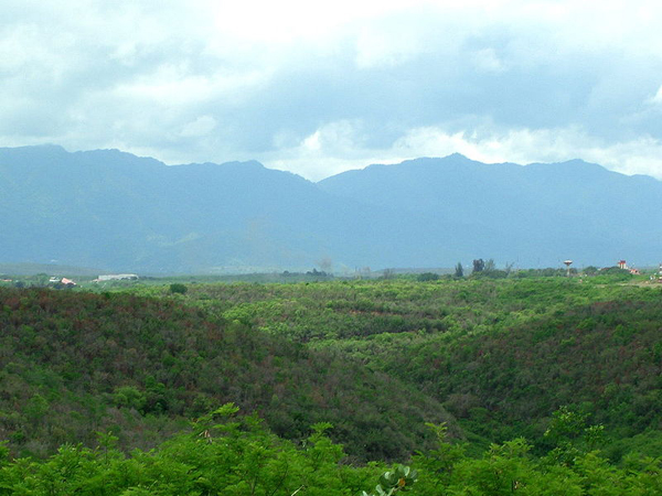 Paisaje montañoso cubano