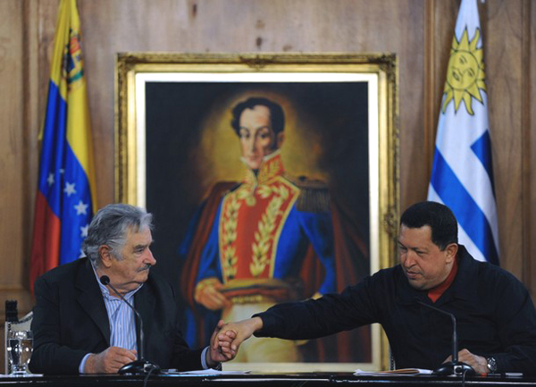José Mujica y Hugo Chávez