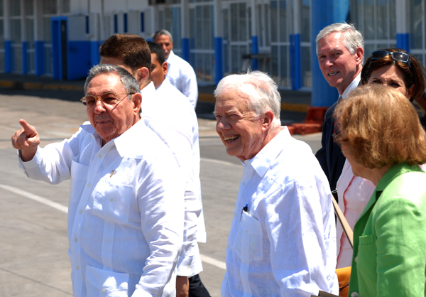 Raúl despide a James Carter