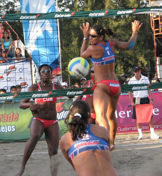 Dupla cubana de voleibol de playa