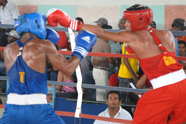 Torneo boxístico de la IV Olimpiada Nacional Juvenil