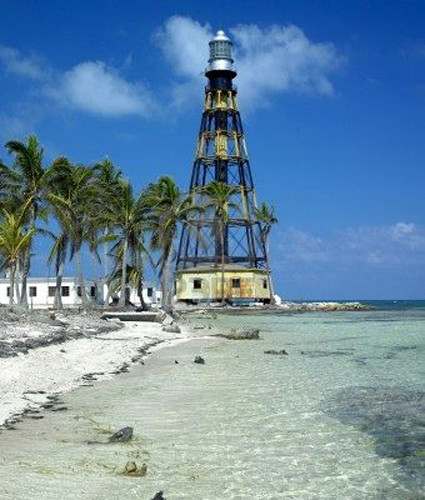 Faro de cayo Jutías 