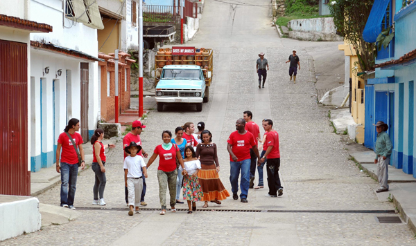 Colaboradores cubanos