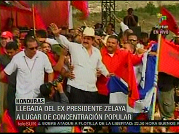 Llegada de Zelaya a Honduras