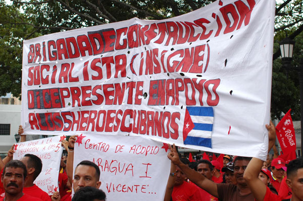 Marchan por los Cinco en Caracas