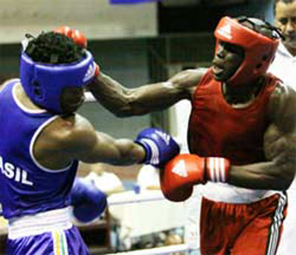 Torneo Córdova Cardín de boxeo