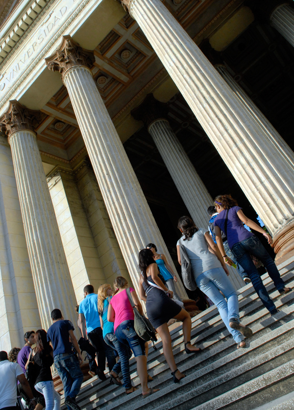 Estudiantes universitarios