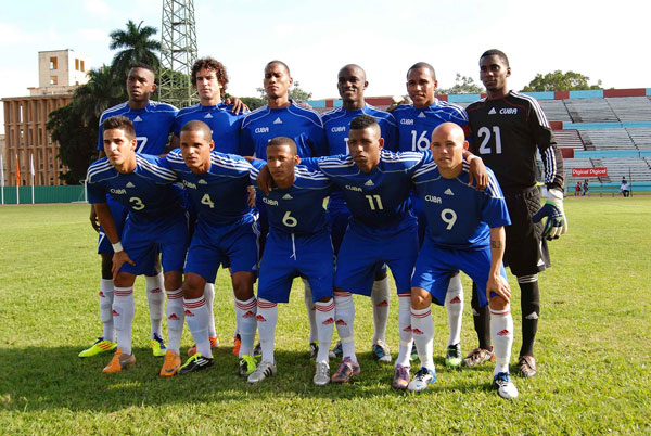 Centenario del fútbol en Cuba