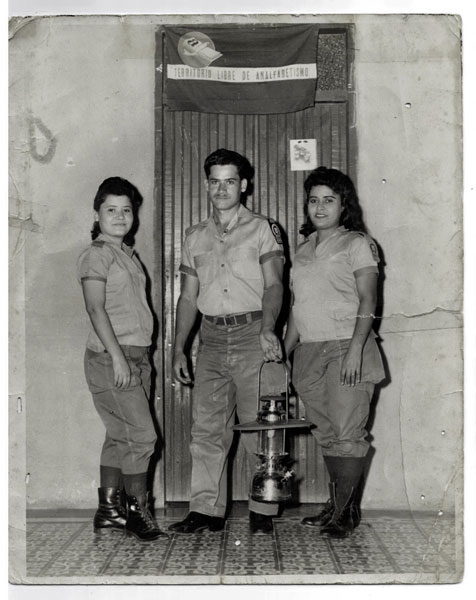 Hermanos tuneros Isabel, José e Inés Gonzáles Segura