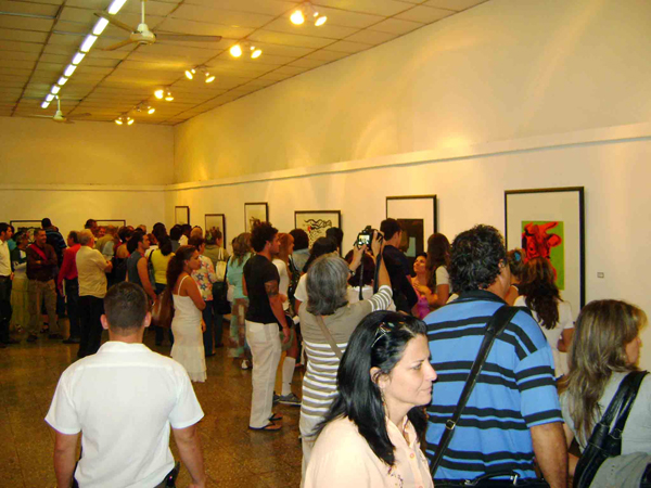 Exposición Mi amor al arte, mi amor a Cuba 