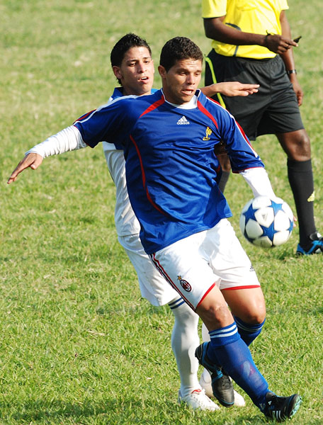 Fútbol cubano