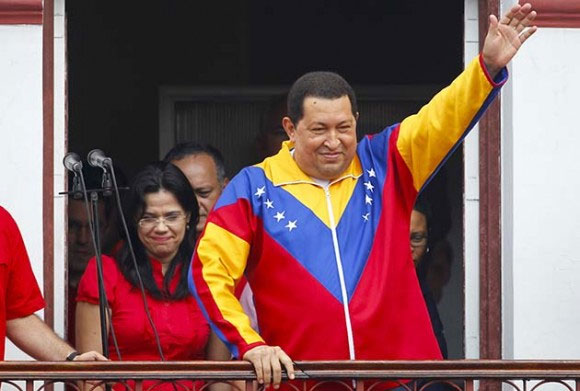 Hugo Chávez regresa a Venezuela