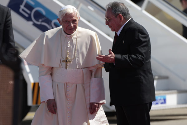 Recibe Raúl al Papa Benedicto XVI