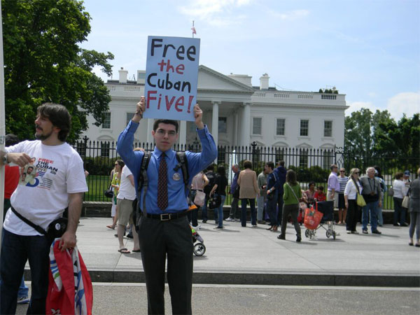 Vigilia por los Cinco en Washington