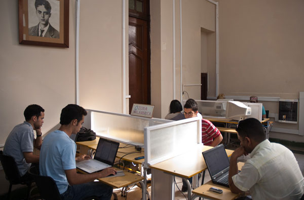 Contribución de profesionales 